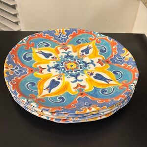 4 Medallion Plate Set